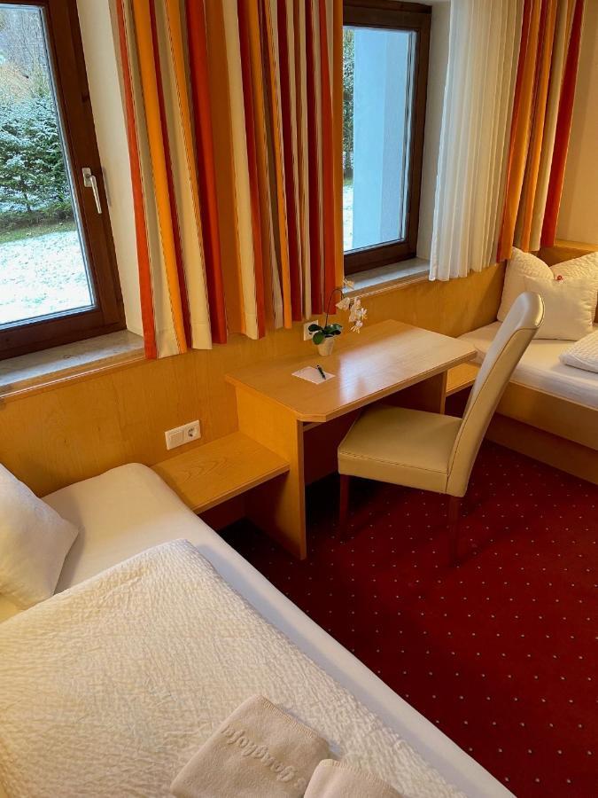 W4 Haus Ganghofer Apartment Leutasch Bagian luar foto