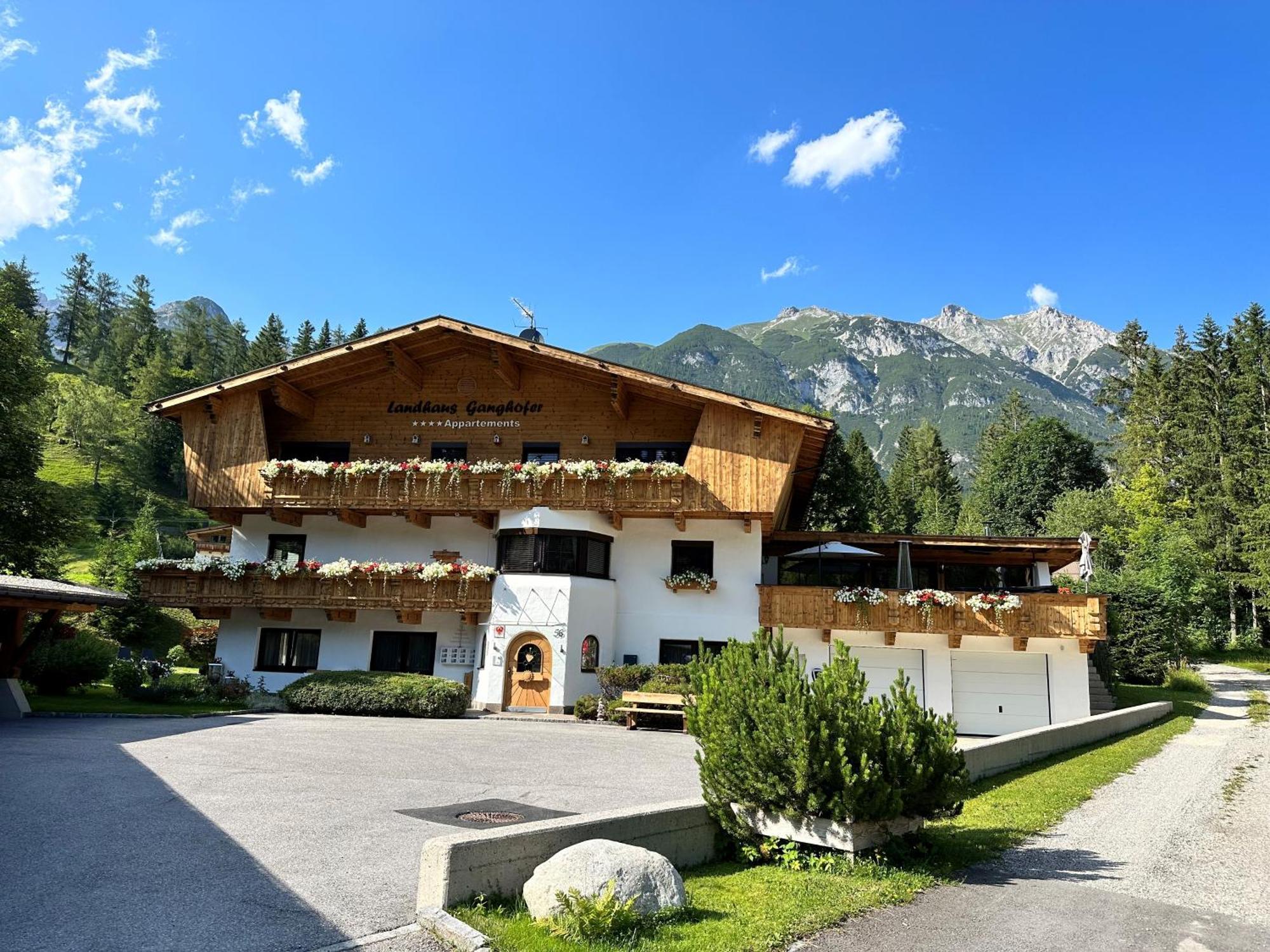 W4 Haus Ganghofer Apartment Leutasch Bagian luar foto